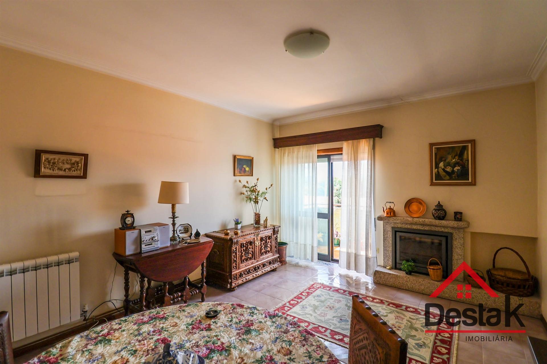 Apartamento T2 Venda em Rio de Loba,Viseu