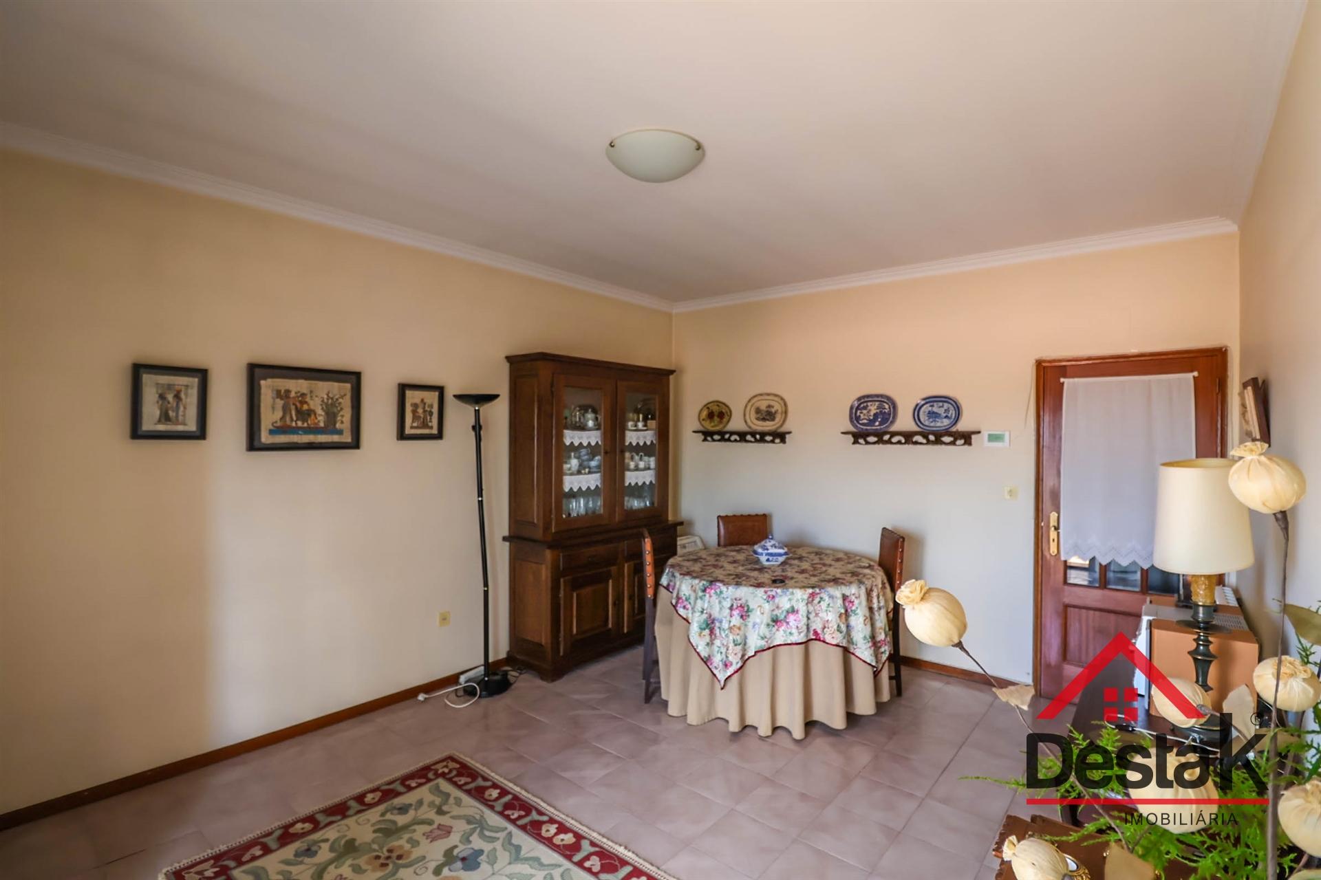 Apartamento T2 Venda em Rio de Loba,Viseu