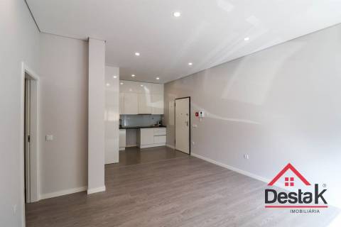Apartamento T2 novo na Colina Verde