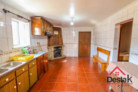 Moradia Isolada T3 Venda em Mioma,Sátão