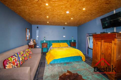 Quinta em Viseu com 2 moradias reconstruídas - Ideal para Famílias ou Investimento