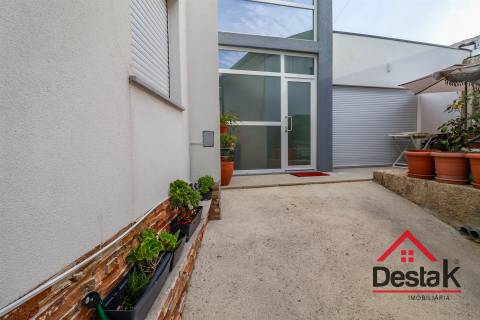 Moradia V3 à venda em Viseu