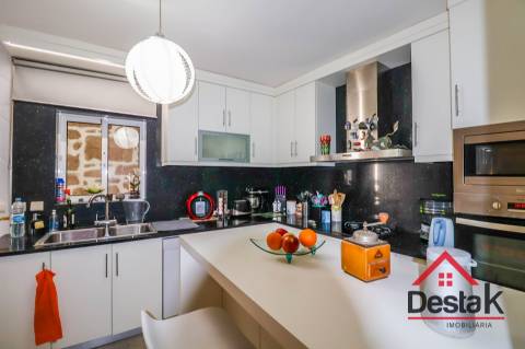 Moradia T3 para arrendamento em Lamas, Castro Daire