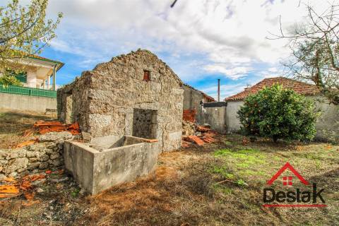 Terreno para construir moradia no Carragoso