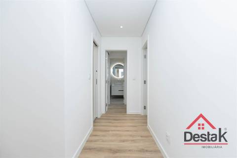 Apartamento T3 Venda em Santo António dos Cavaleiros e Frielas,Loures