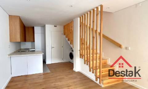 Moradia T1+1 Venda em Vila Franca de Xira,Vila Franca de Xira