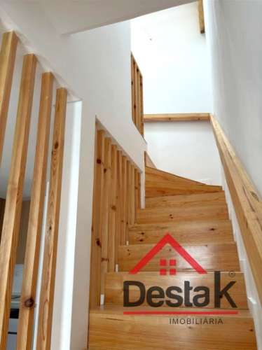 Moradia T1+1 Venda em Vila Franca de Xira,Vila Franca de Xira