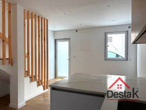 Moradia T1+1 Venda em Vila Franca de Xira,Vila Franca de Xira