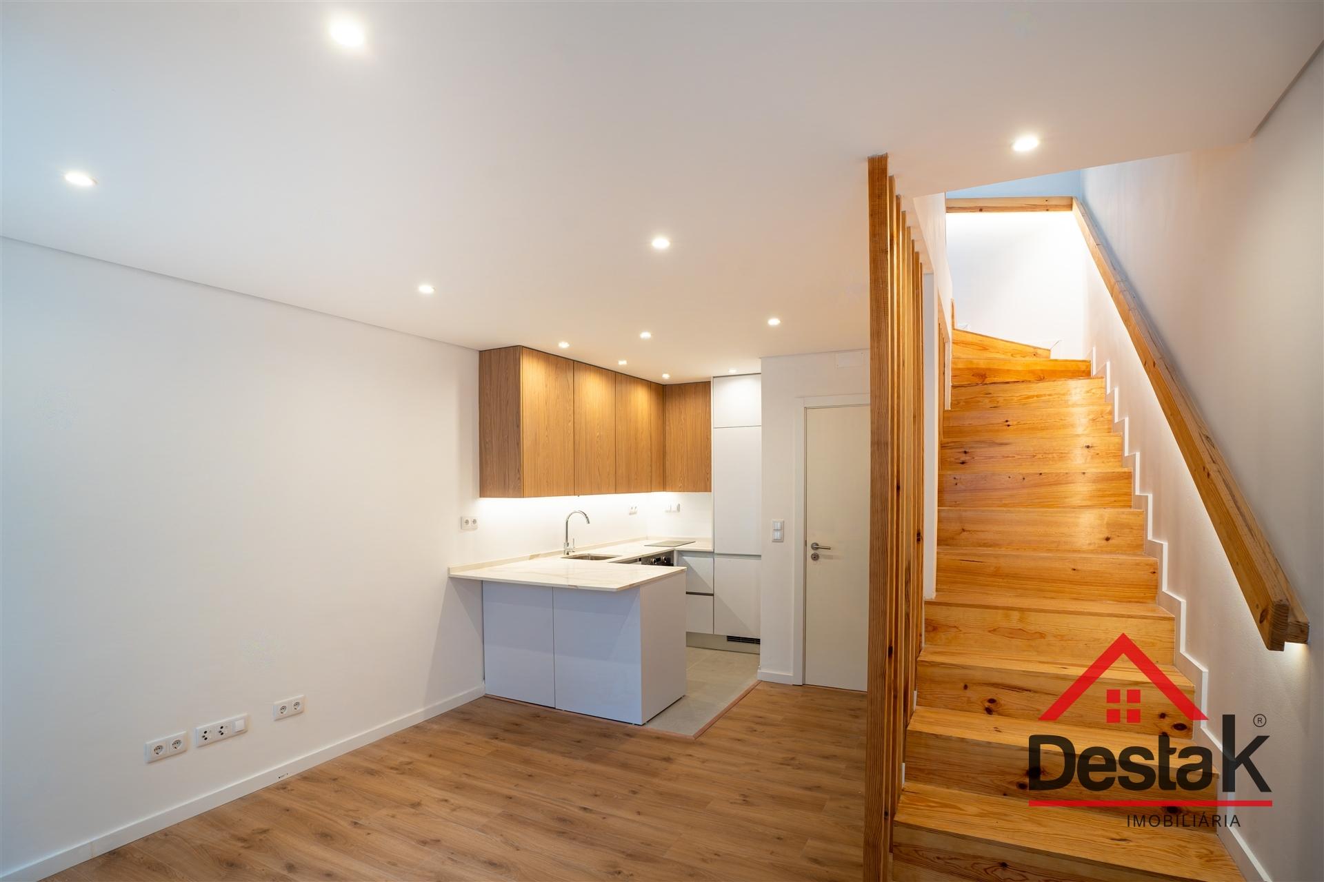 Moradia T1+1 Venda em Vila Franca de Xira,Vila Franca de Xira