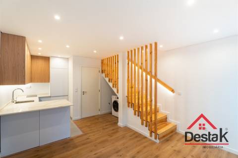 Moradia T1+1 Venda em Vila Franca de Xira,Vila Franca de Xira