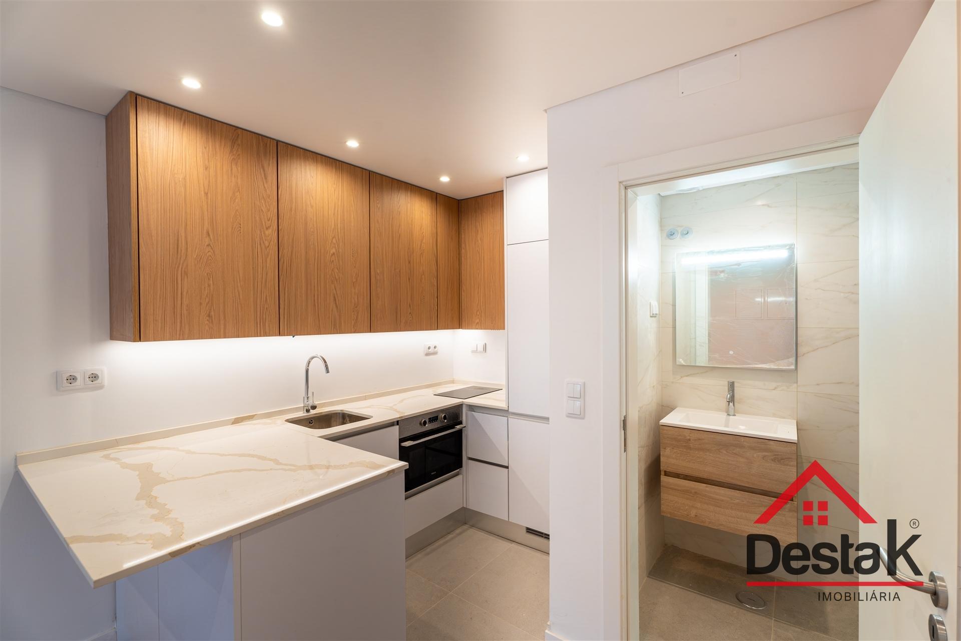 Moradia T1+1 Venda em Vila Franca de Xira,Vila Franca de Xira