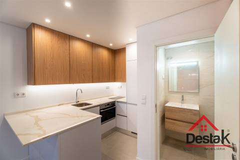 Moradia T1+1 Venda em Vila Franca de Xira,Vila Franca de Xira