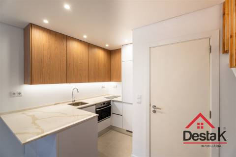Moradia T1+1 Venda em Vila Franca de Xira,Vila Franca de Xira