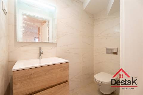 Moradia T1+1 Venda em Vila Franca de Xira,Vila Franca de Xira