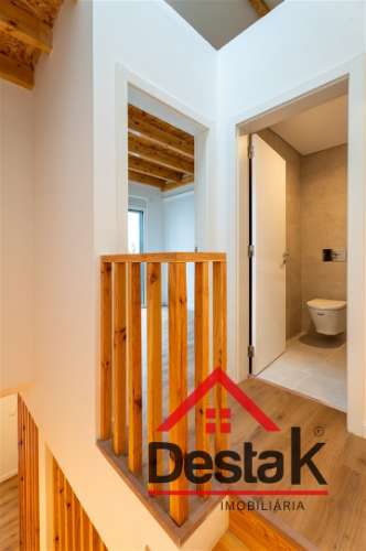 Moradia T1+1 Venda em Vila Franca de Xira,Vila Franca de Xira