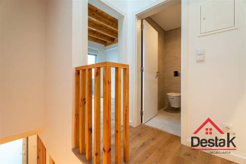 Moradia T1+1 Venda em Vila Franca de Xira,Vila Franca de Xira