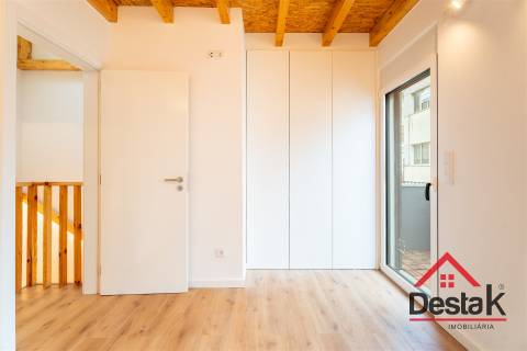 Moradia T1+1 Venda em Vila Franca de Xira,Vila Franca de Xira
