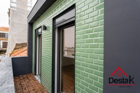 Moradia T1+1 Venda em Vila Franca de Xira,Vila Franca de Xira