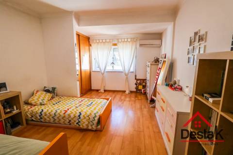 Moradia V4 para venda em Viseu