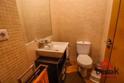 Moradia V4 para venda em Viseu