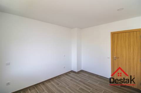 T3 Totalmente Remodelado em Abraveses – Viseu