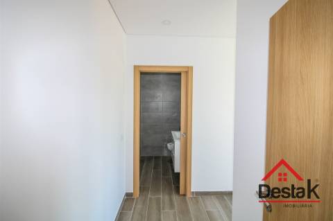 T3 Totalmente Remodelado em Abraveses – Viseu