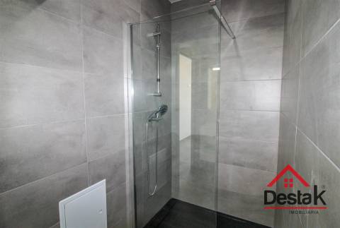 T3 Totalmente Remodelado em Abraveses – Viseu