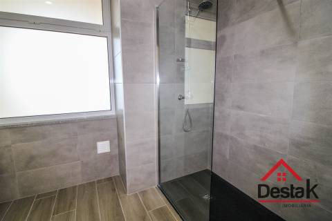 T3 Totalmente Remodelado em Abraveses – Viseu