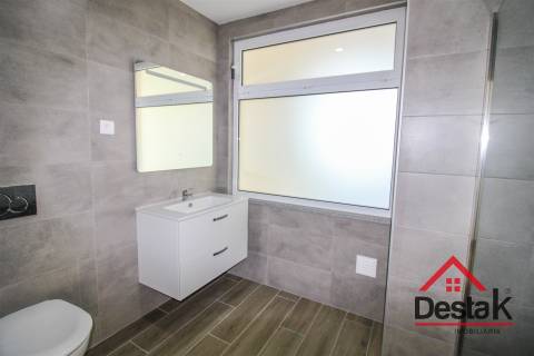 T3 Totalmente Remodelado em Abraveses – Viseu