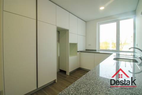 T3 Totalmente Remodelado em Abraveses – Viseu