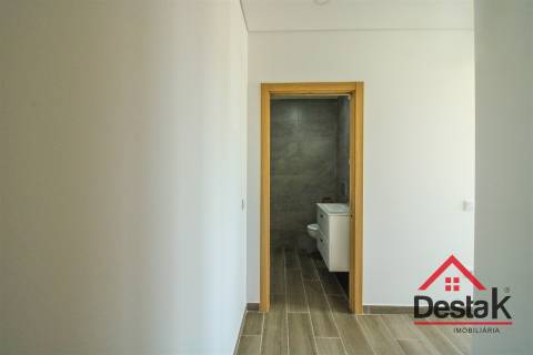 T3 Totalmente Remodelado em Abraveses – Viseu