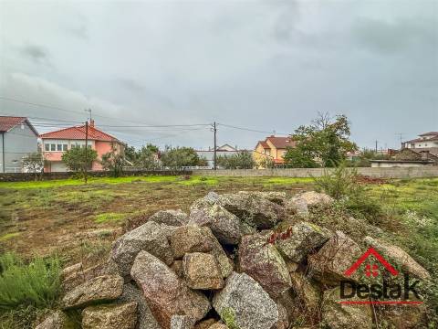 Terreno para construção em Tondela