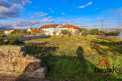Terreno para construção em Tondela
