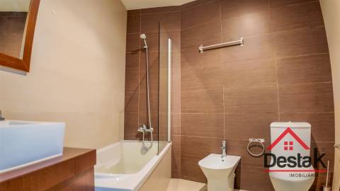 Apartamento T1 para arrendamento no centro de Viseu