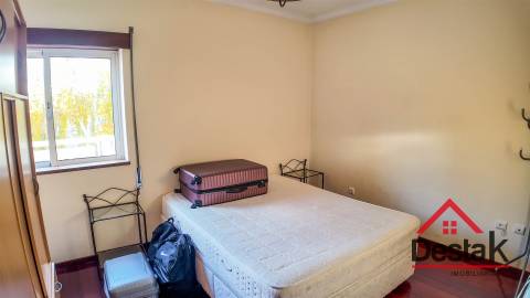 Apartamento T3 para arrendamento na Quinta do Bosque