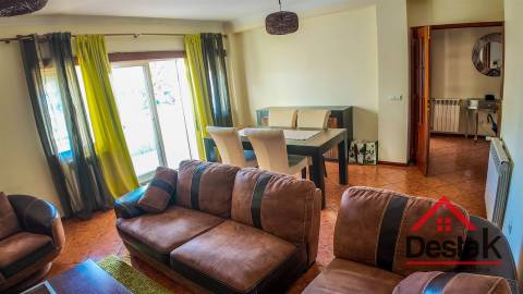 Apartamento T3 para arrendamento na Quinta do Bosque