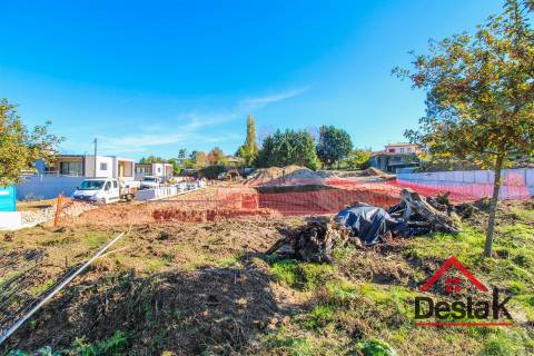 Moradia Isolada V4 em Viseu