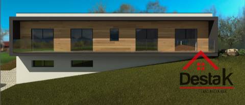 Moradia Isolada V4 em Viseu