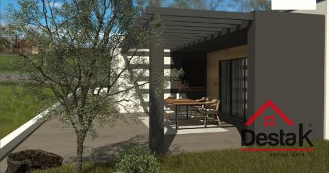 Moradia Isolada V4 em Viseu