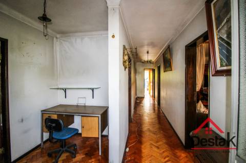 Quinta Encantadora em Parada de Gonta – 11.000 m² de Natureza, Produção e Potencial