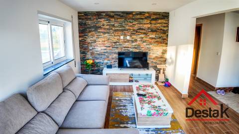 Apartamento T3 sito em Tondela