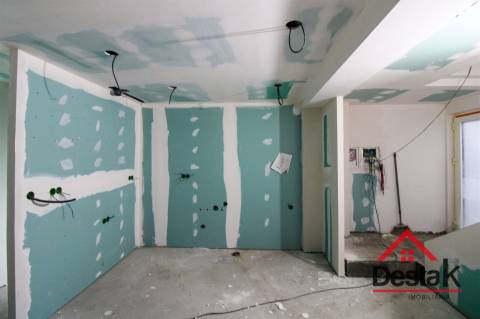 Moradia V3 para venda a 15 min da cidade de viseu