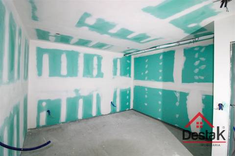 Moradia V3 para venda a 15 min da cidade de viseu