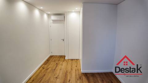 Apartamento T3 junto ao Palácio do Gelo, Viseu