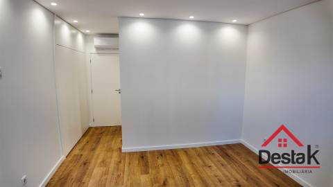 Apartamento T3 junto ao Palácio do Gelo, Viseu