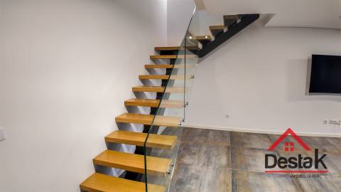 Apartamento T3 Duplex situado na Avenida da Europa em Viseu