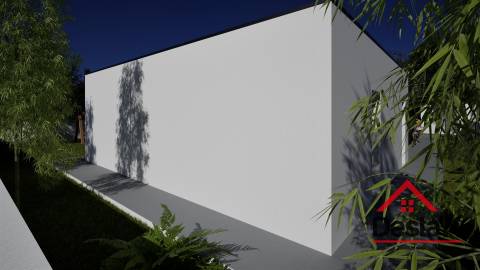 Moradia Isolada V3 em fase de construção