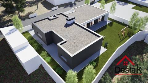 Moradia Isolada V3 em fase de construção