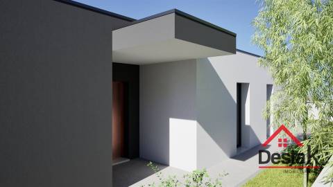 Moradia Isolada V3 em fase de construção