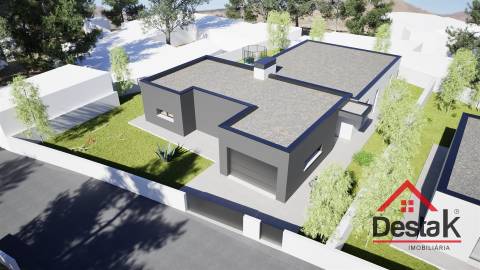 Moradia Isolada V3 em fase de construção